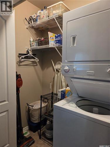 4144 Buckingham Drive E, Regina, SK - Indoor Photo Showing Laundry Room