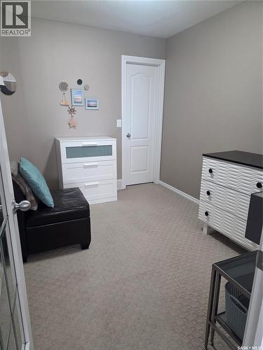 4144 Buckingham Drive E, Regina, SK - Indoor
