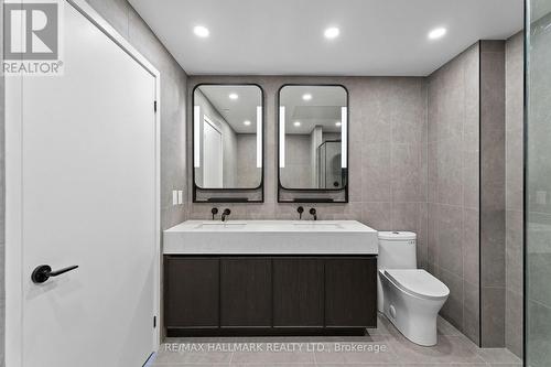 1113 - 1050 Eastern Avenue, Toronto, ON - Indoor Photo Showing Bathroom