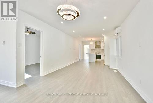 1556 Houston Avenue, Innisfil, ON - Indoor Photo Showing Other Room