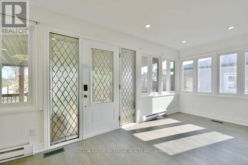 1556 Houston Avenue, Innisfil, ON - Indoor Photo Showing Other Room