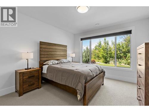 185 Diamond Way, Vernon, BC - Indoor Photo Showing Bedroom