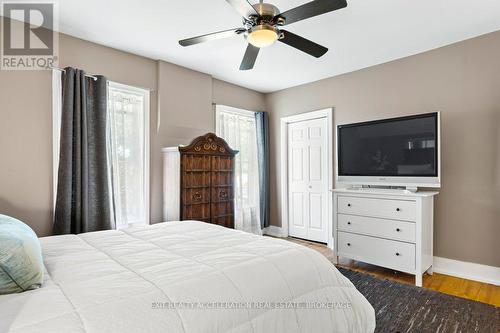 120 Adelphi Street, Greater Napanee (Greater Napanee), ON - Indoor Photo Showing Bedroom