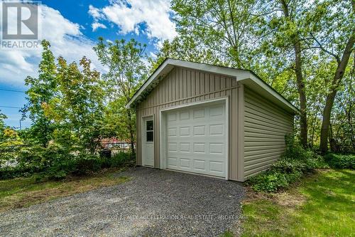 120 Adelphi Street, Greater Napanee (Greater Napanee), ON - Outdoor