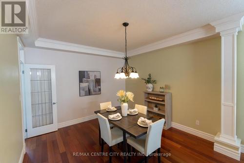 19 Hamilton Street, North Middlesex (Ailsa Craig), ON - Indoor Photo Showing Dining Room