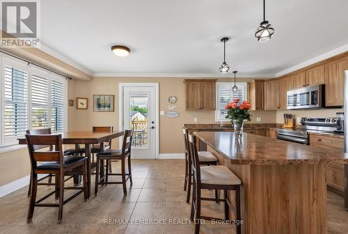 27 Terrance Drive, Petawawa, ON - Indoor