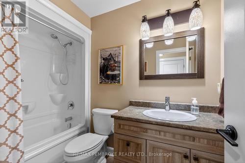27 Terrance Drive, Petawawa, ON - Indoor Photo Showing Bathroom