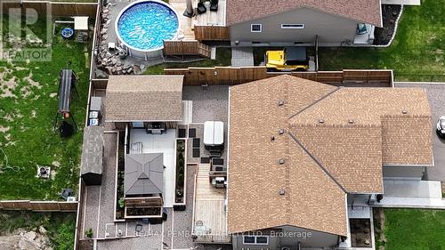 27 Terrance Drive, Petawawa, ON - Outdoor With Above Ground Pool With Exterior