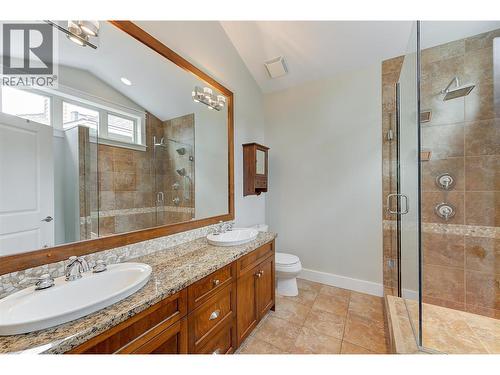 210 Dormie Place, Vernon, BC - Indoor Photo Showing Bathroom