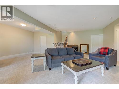 210 Dormie Place, Vernon, BC - Indoor Photo Showing Living Room