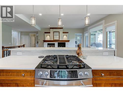 210 Dormie Place, Vernon, BC - Indoor Photo Showing Kitchen