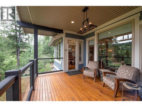 210 Dormie Place, Vernon, BC - Outdoor With Deck Patio Veranda With Exterior