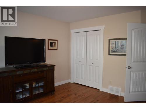 4400 Mclean Creek Road Unit# 207, Okanagan Falls, BC - Indoor