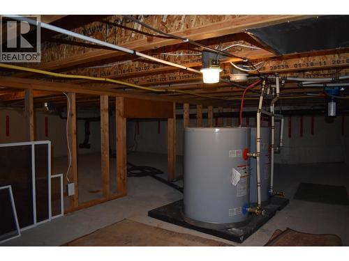 4400 Mclean Creek Road Unit# 207, Okanagan Falls, BC - Indoor Photo Showing Basement