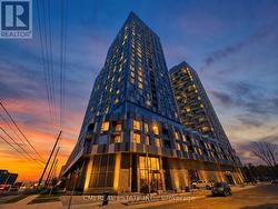 1313 - 10 ABEJA STREET Vaughan, ON L4K 0R4