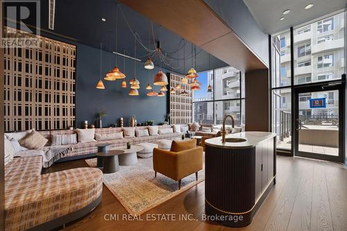 1313 - 10 Abeja Street, Vaughan, ON - Indoor