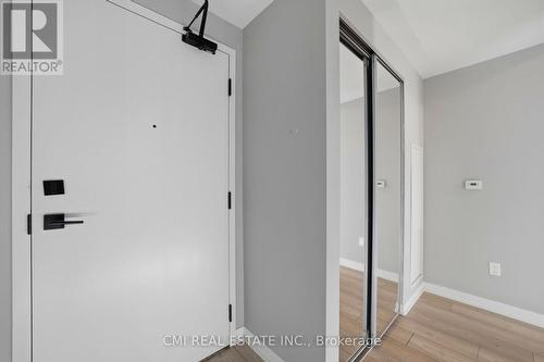 1313 - 10 Abeja Street, Vaughan, ON - Indoor Photo Showing Other Room