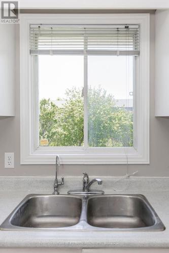 153 Livingstone Street W, Barrie, ON - Indoor Photo Showing Kitchen With Double Sink