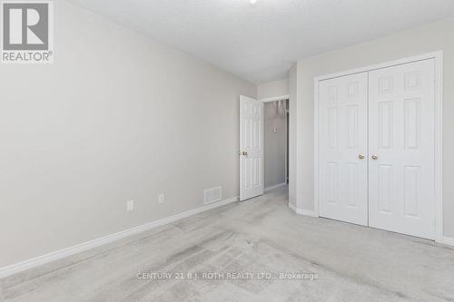 153 Livingstone Street W, Barrie, ON - Indoor Photo Showing Other Room