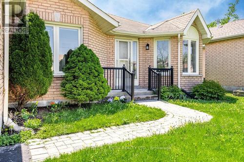 153 Livingstone Street W, Barrie, ON - Outdoor