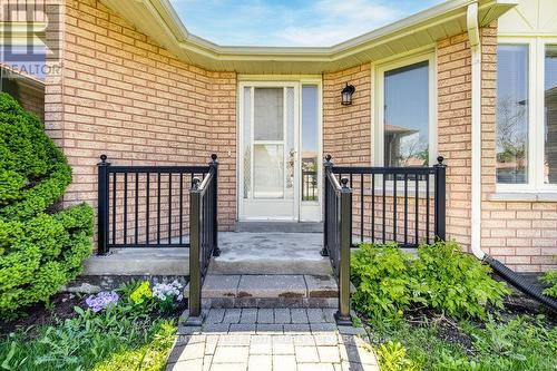 153 Livingstone Street W, Barrie, ON - Outdoor