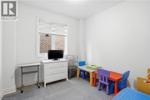 7 Grierson Trail, Waterdown, ON - Indoor