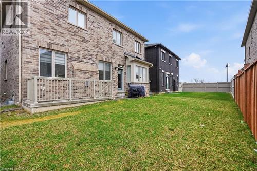 7 Grierson Trail, Waterdown, ON - Outdoor
