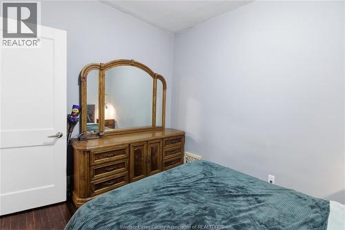 1220 Gladstone, Windsor, ON - Indoor Photo Showing Bedroom