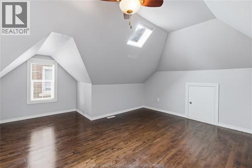 1220 Gladstone, Windsor, ON - Indoor Photo Showing Other Room