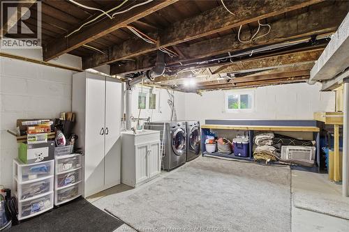 1220 Gladstone, Windsor, ON - Indoor Photo Showing Other Room