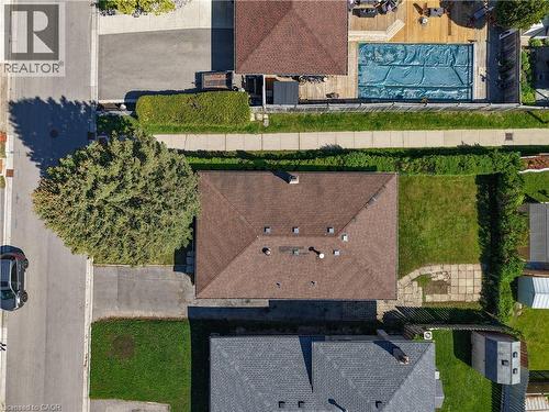 106 Kimberly Crescent, Kitchener, ON - Outdoor