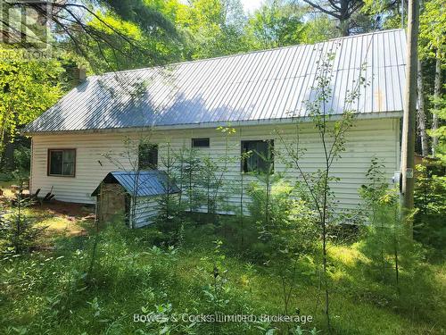 24 Robinson Road, Hastings Highlands (Monteagle Ward), ON 