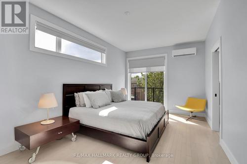 40 Byron Avenue, Ottawa, ON - Indoor Photo Showing Bedroom