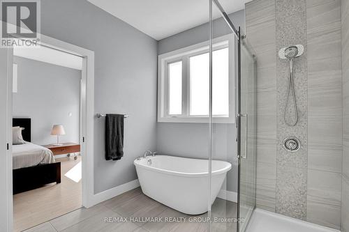 40 Byron Avenue, Ottawa, ON - Indoor Photo Showing Bathroom