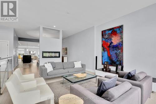 40 Byron Avenue, Ottawa, ON - Indoor Photo Showing Living Room With Fireplace