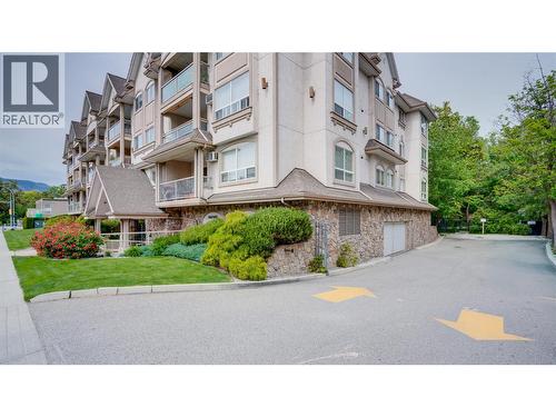 1965 Pandosy Street Unit# 105, Kelowna, BC - Outdoor