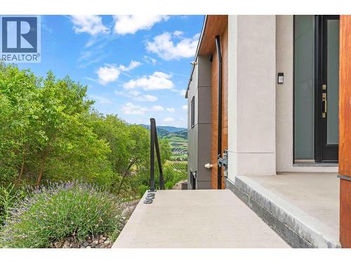 206 Vineyard Way, Vernon, BC - Outdoor