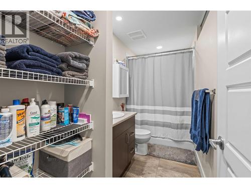 206 Vineyard Way, Vernon, BC - Indoor With Storage