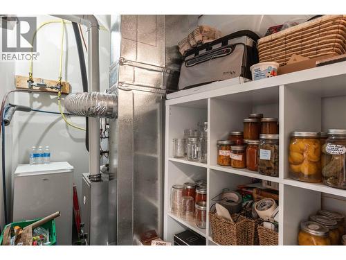 206 Vineyard Way, Vernon, BC - Indoor