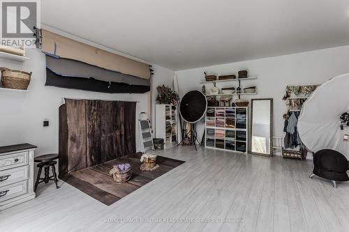 351 Rock Chapel Road, Hamilton, ON - Indoor