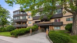 202-740 Winnipeg Street Penticton, BC V2A 5N3