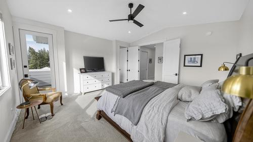 705 22Nd Avenue, Cranbrook, BC - Indoor Photo Showing Bedroom