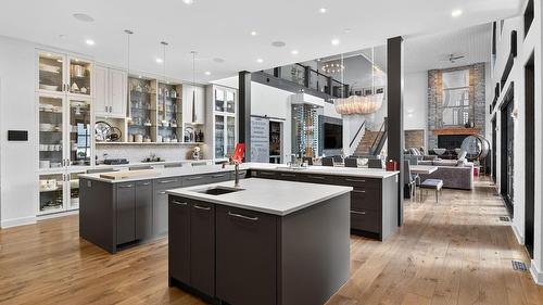 13210 Mccreight Road, Lake Country, BC - Indoor Photo Showing Kitchen