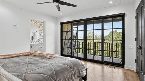 13210 Mccreight Road, Lake Country, BC - Indoor Photo Showing Bedroom