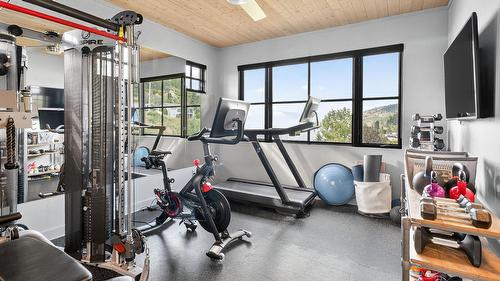 13210 Mccreight Road, Lake Country, BC - Indoor Photo Showing Gym Room