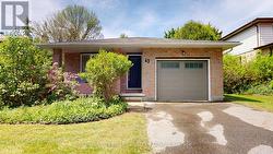 43 WALMER GARDENS  London North (North K), ON N6G 4H5