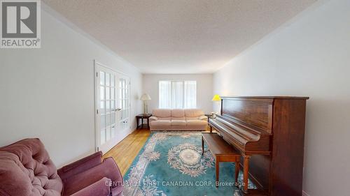 43 Walmer Gardens, London North (North K), ON - Indoor Photo Showing Other Room