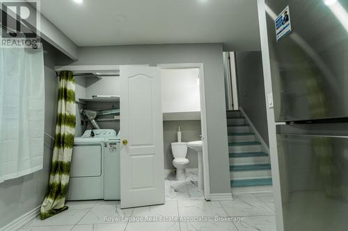337 Hansen Road N, Brampton, ON - Indoor Photo Showing Laundry Room