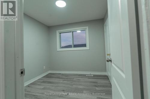 337 Hansen Road N, Brampton, ON - Indoor Photo Showing Other Room