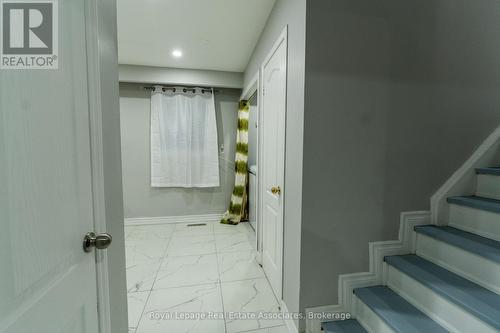 337 Hansen Road N, Brampton, ON - Indoor